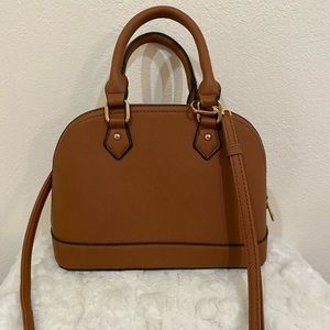 NEW FAUX Leather purse 👜